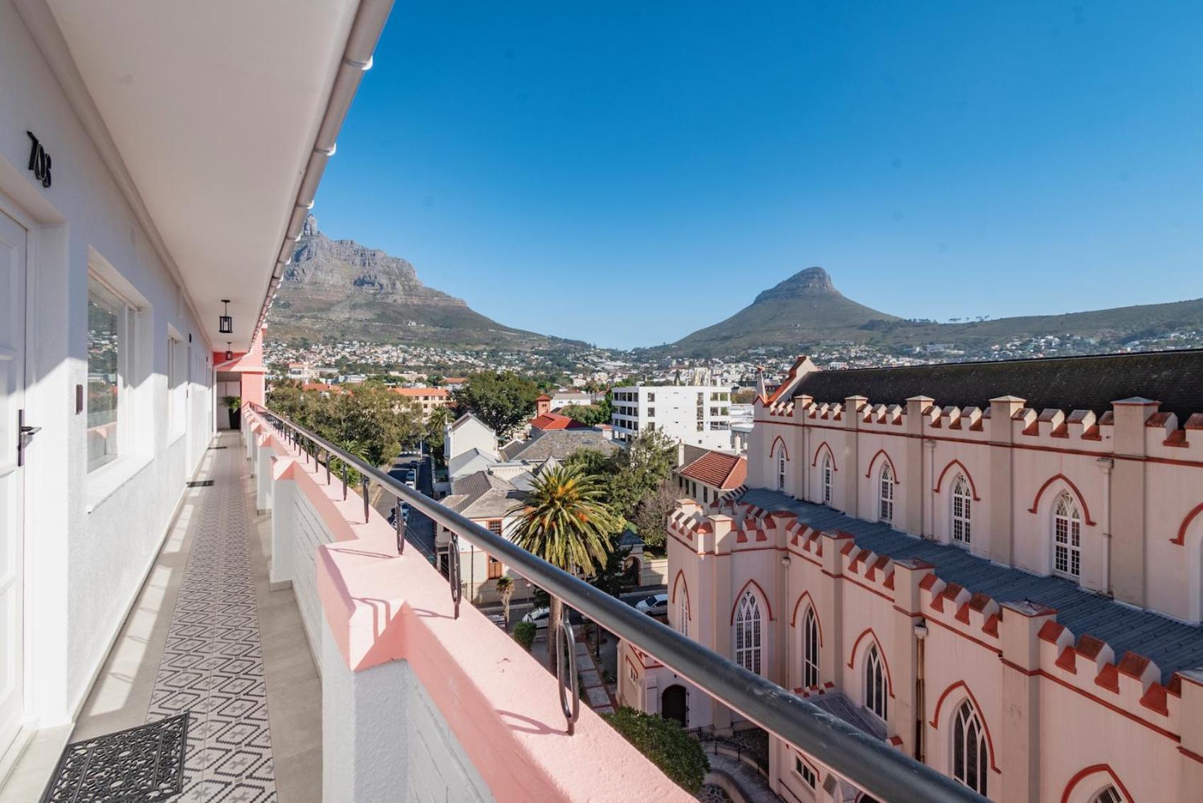 Flamingo On Hope Cape Town