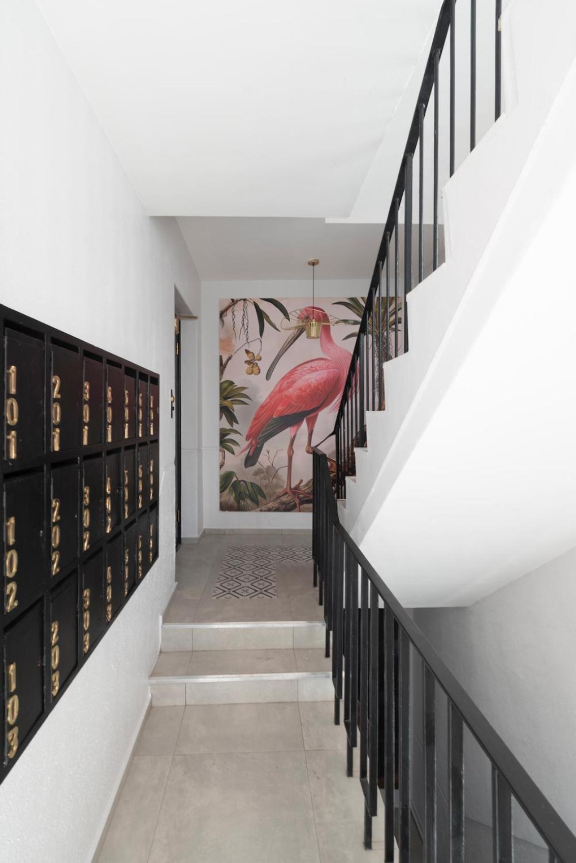 Apartment Flamingo On Hope